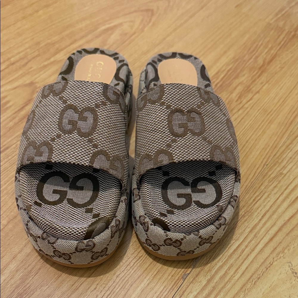 Tan Logo Slippers